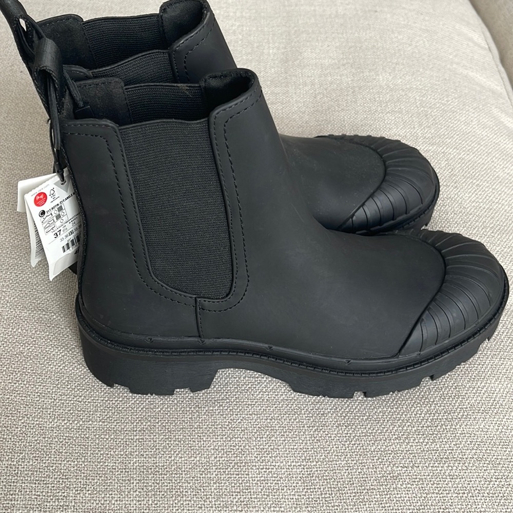 Brand new Zara rubber rain boots